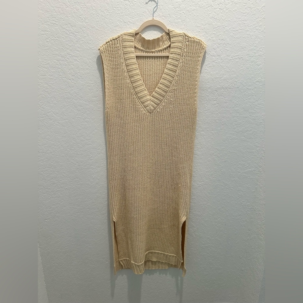 H&M Sleeveless V-Neck Knit Long Sweater Dress